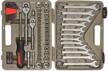 70 PIECE TOOL SET/Crescent